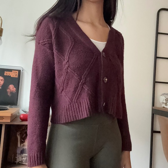 Moral Fiber Sweaters - Moral Fiber Burgundy Cable Knit Cropped V‎ Neck Button Cardigan Sweater Women XL